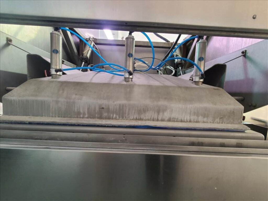 Sipromac Single Chamber Vacuum Packaging Machine - view 2