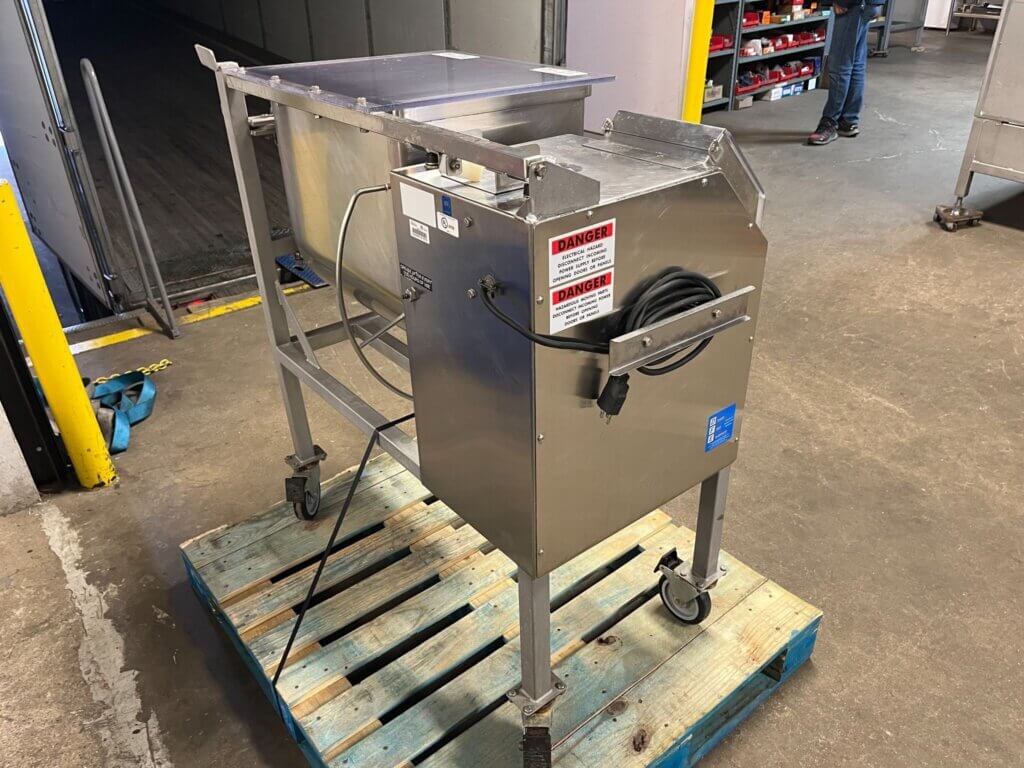 Daniels DMX Quad 100 Mixer - view 4