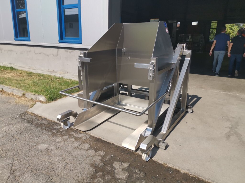Mobile Swing Loader