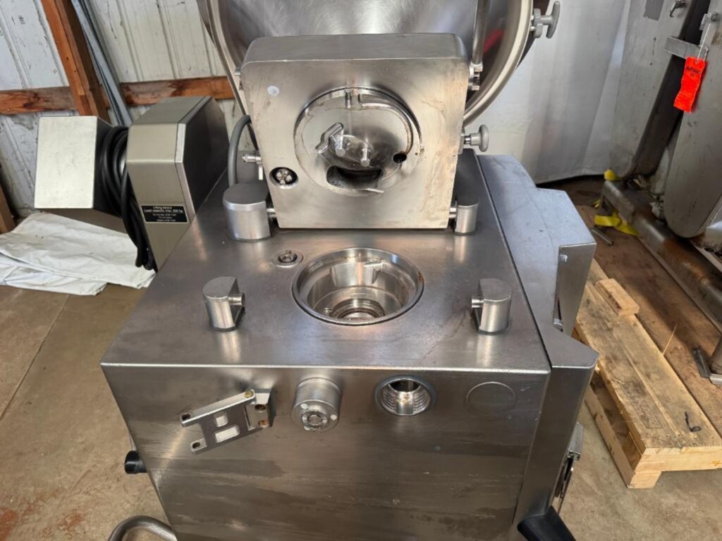 Handtmann VF 616 Vacuum Stuffer - view 4