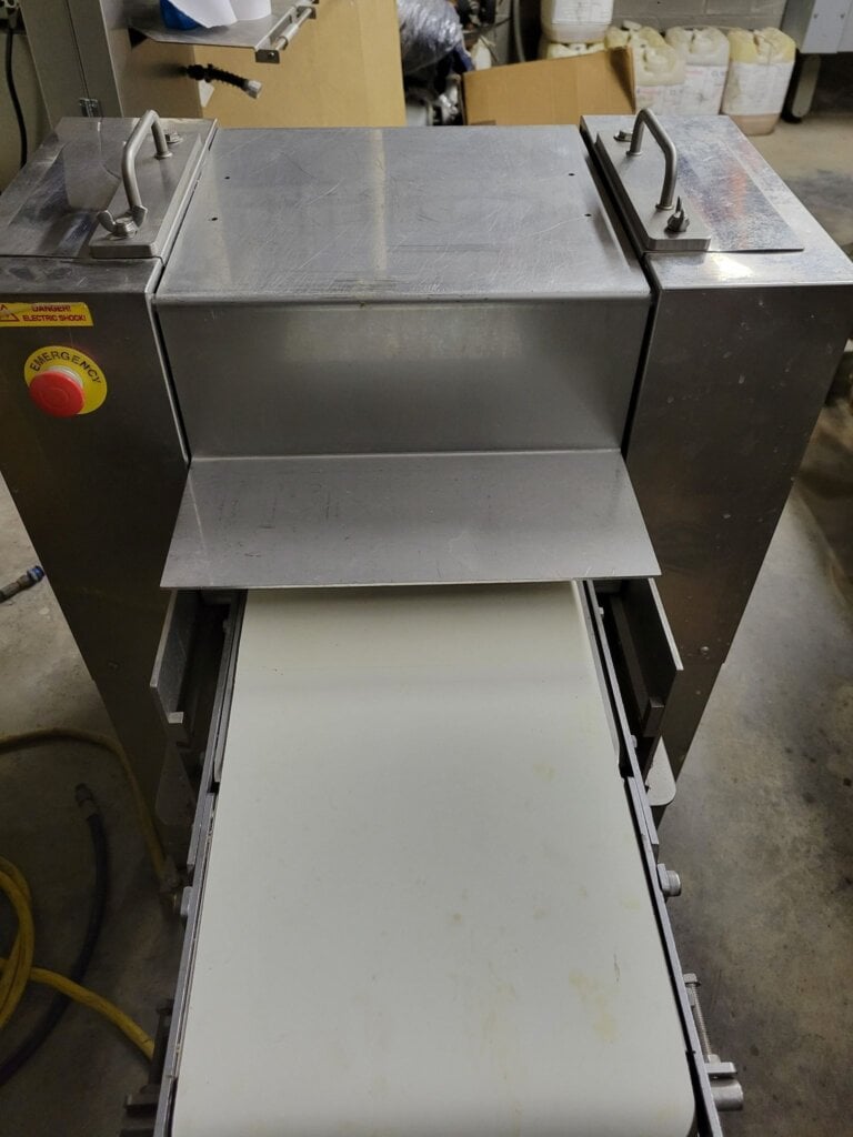 Nanashimaya Super Dyna Cutter