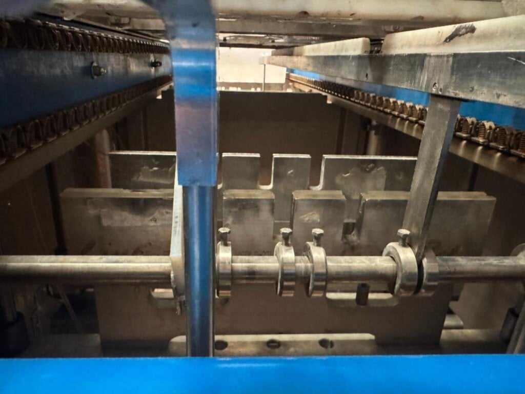 Variovac Optimus Rollstock Packaging Machine - view 11