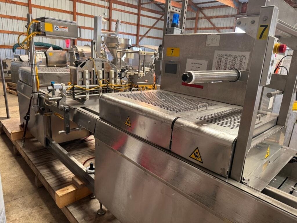 Variovac Optimus Rollstock Packaging Machine - view 5