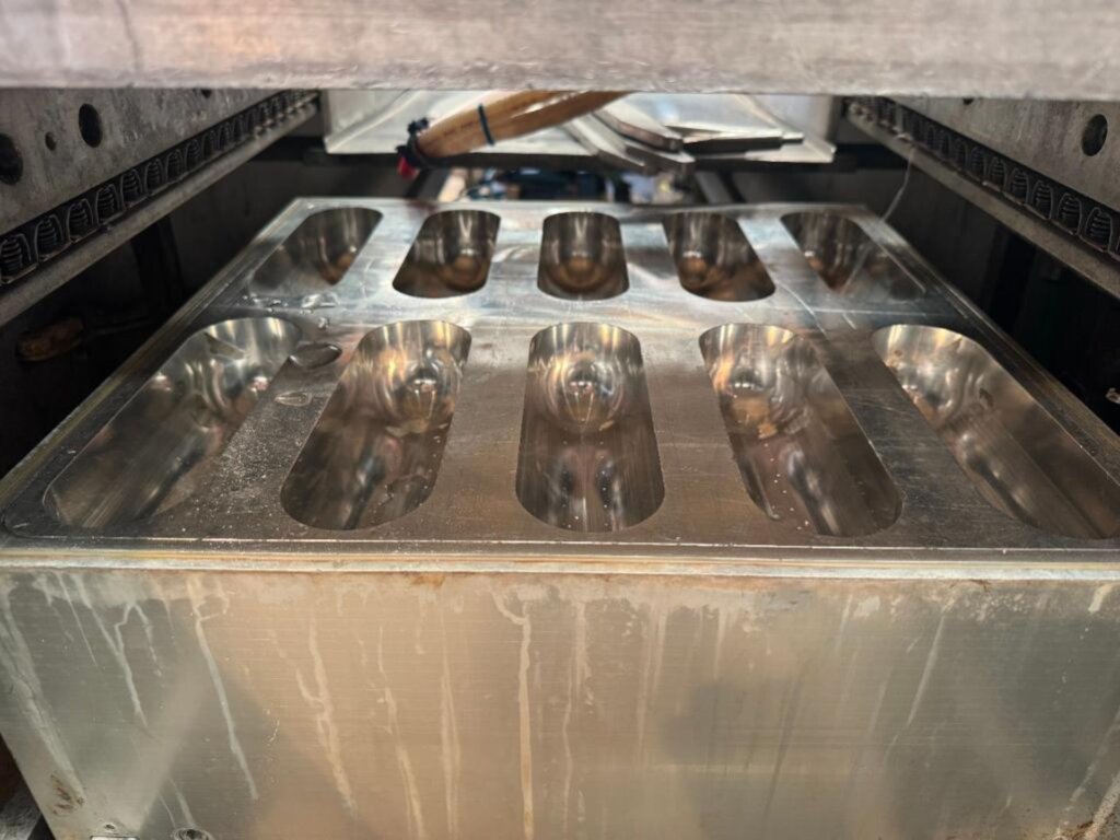 Multivac R5100 Rollstock Packaging Machine - view 7