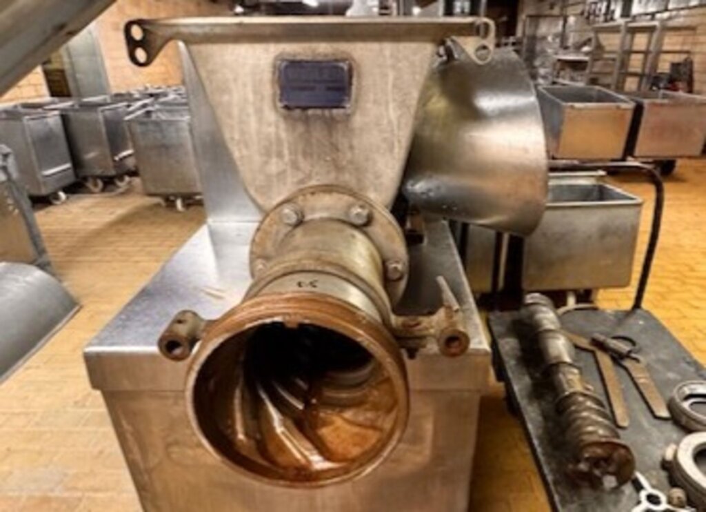 Weiler 868 Meat Grinder - view 5