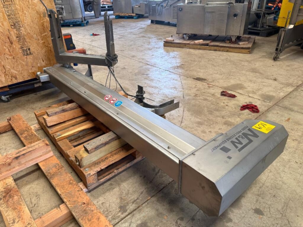 N&N Cart Lift