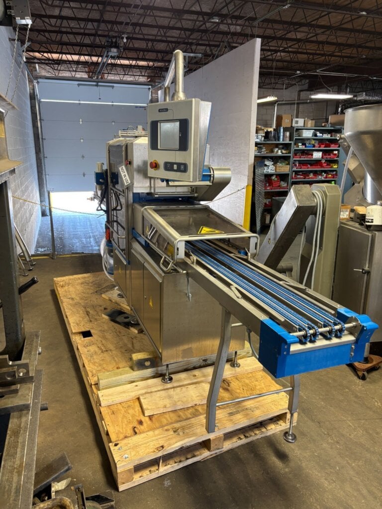 Sealpac A4 Tray Packaging Machine - view 5