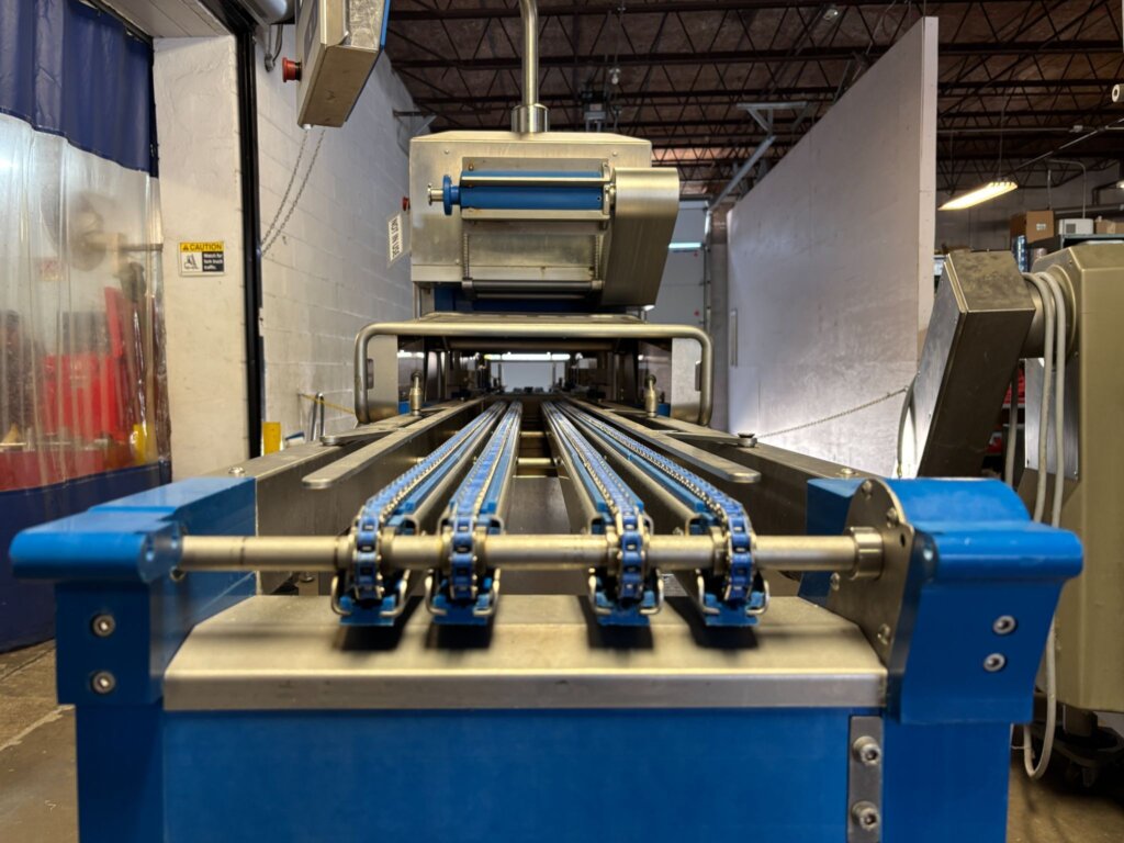Sealpac A4 Tray Packaging Machine - view 8