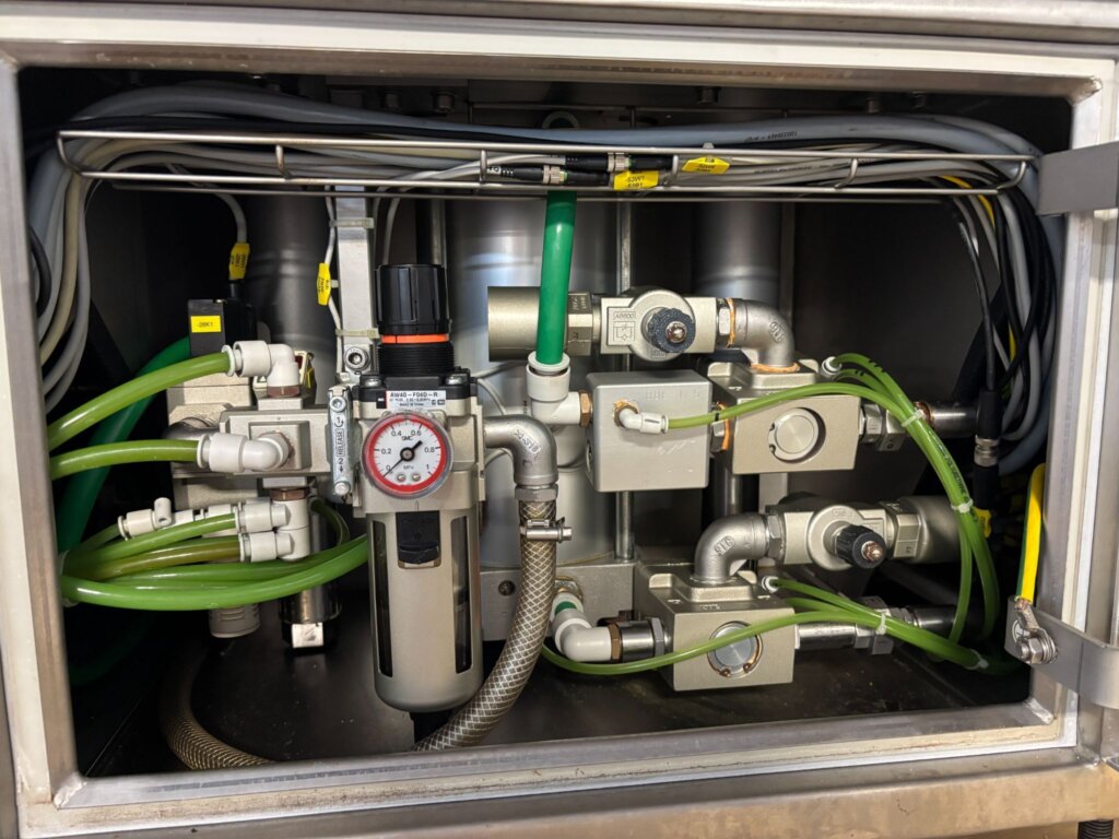 Sealpac A4 Tray Packaging Machine - view 25