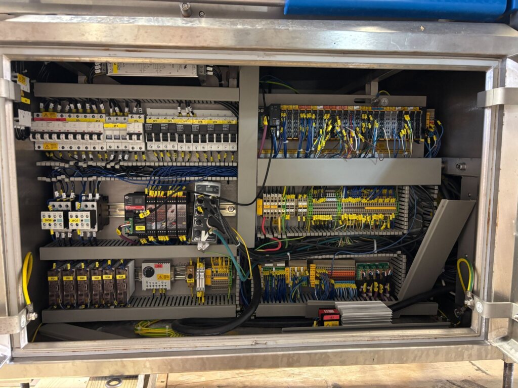 Sealpac A4 Tray Packaging Machine - view 27
