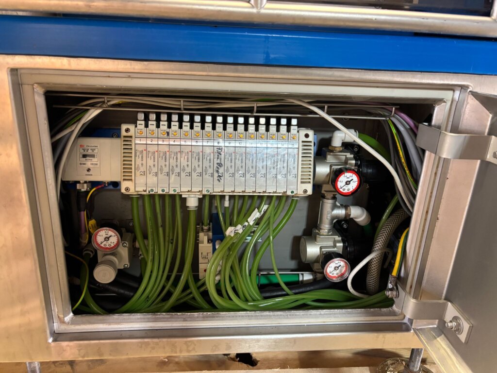 Sealpac A4 Tray Packaging Machine - view 28