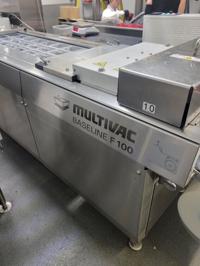 1000003333
