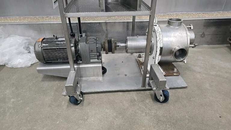Sew-Eurodrive DRE100M4/DPH Industrial Pump System