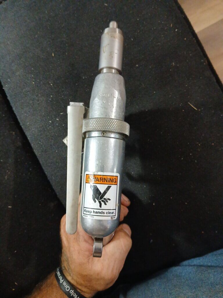 Jarvis 8181-A Pneumatic Poultry Vent Cutter - view 4