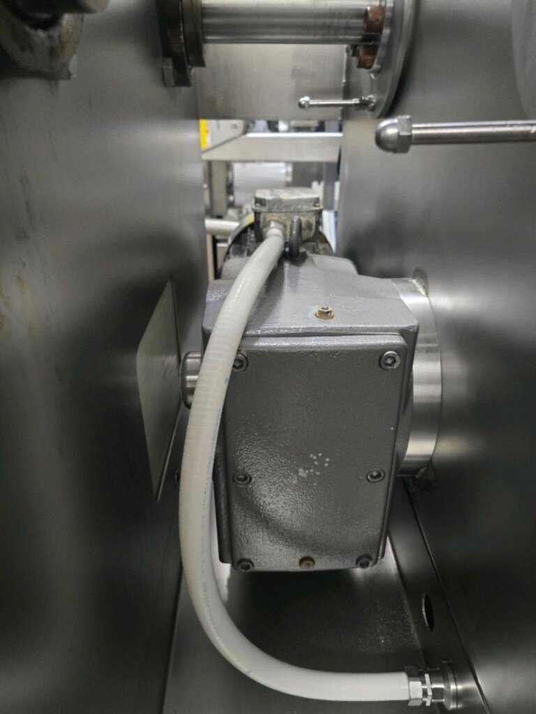 dfb4db56-ef7e-4b17-85f1-b33a0136f1de