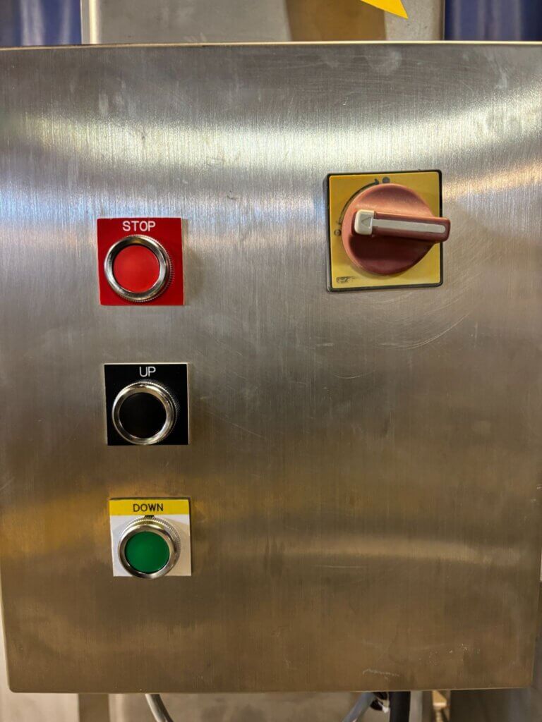 E6D96957-EA0E-472F-8485-87F7341D688F