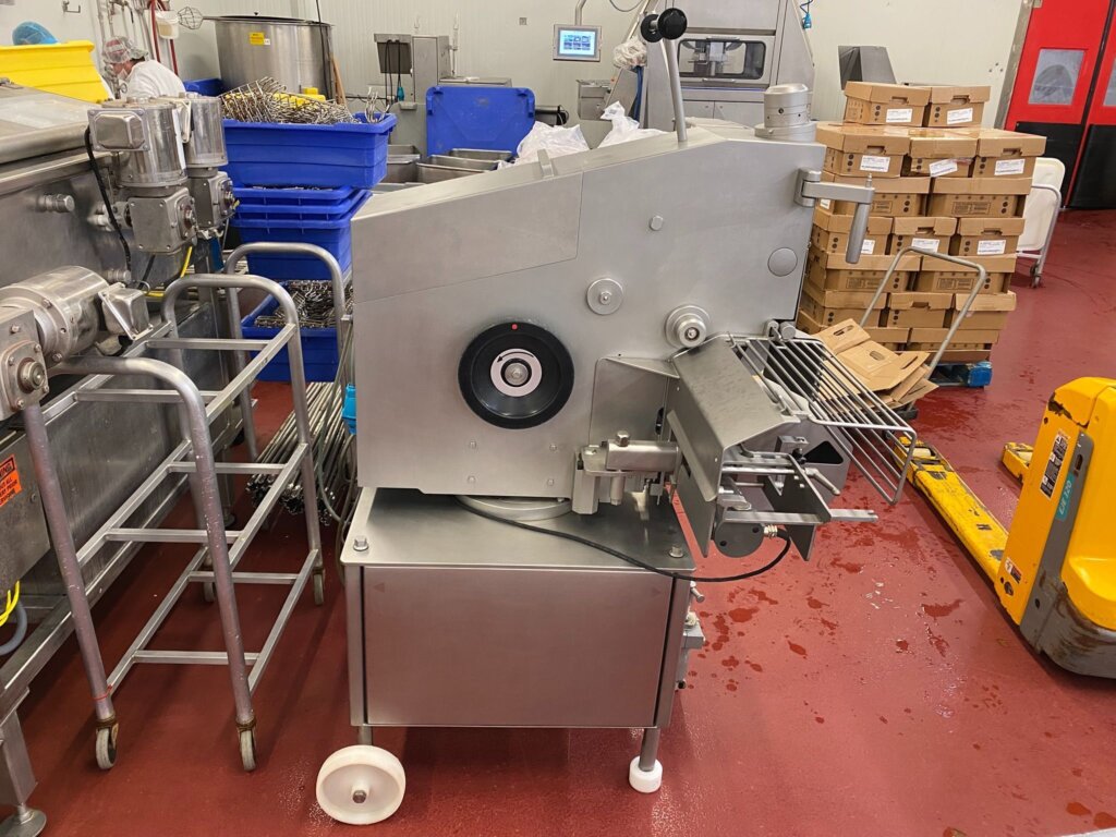 Used Automatic Double Clipping Machine