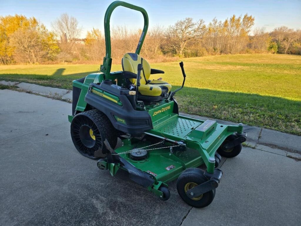 807174e8-c30e-4994-9ff0-b38d0056a954