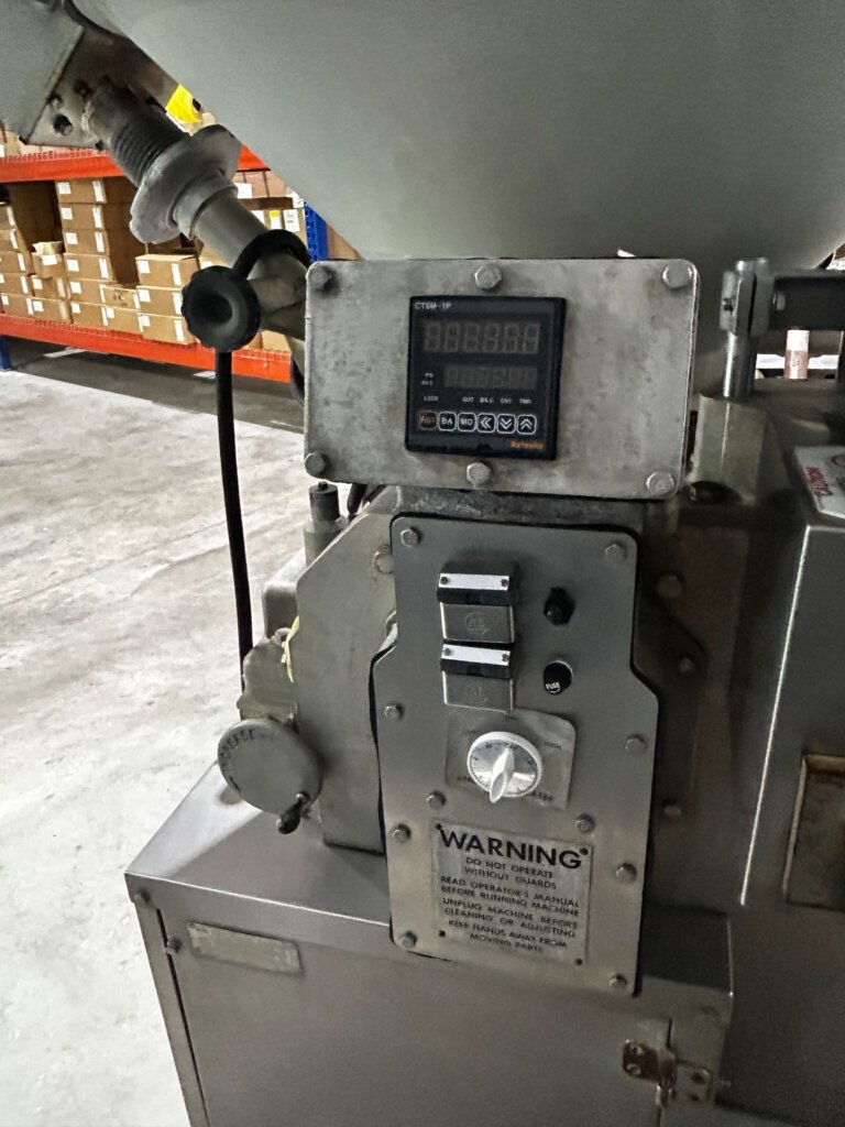 Hollymatic 8/65 Patty Machine - view 4