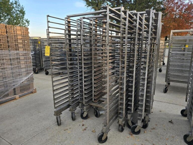 Nesting Smokehouse Trucks