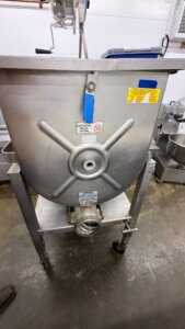 Hollymatic 180A Grinder