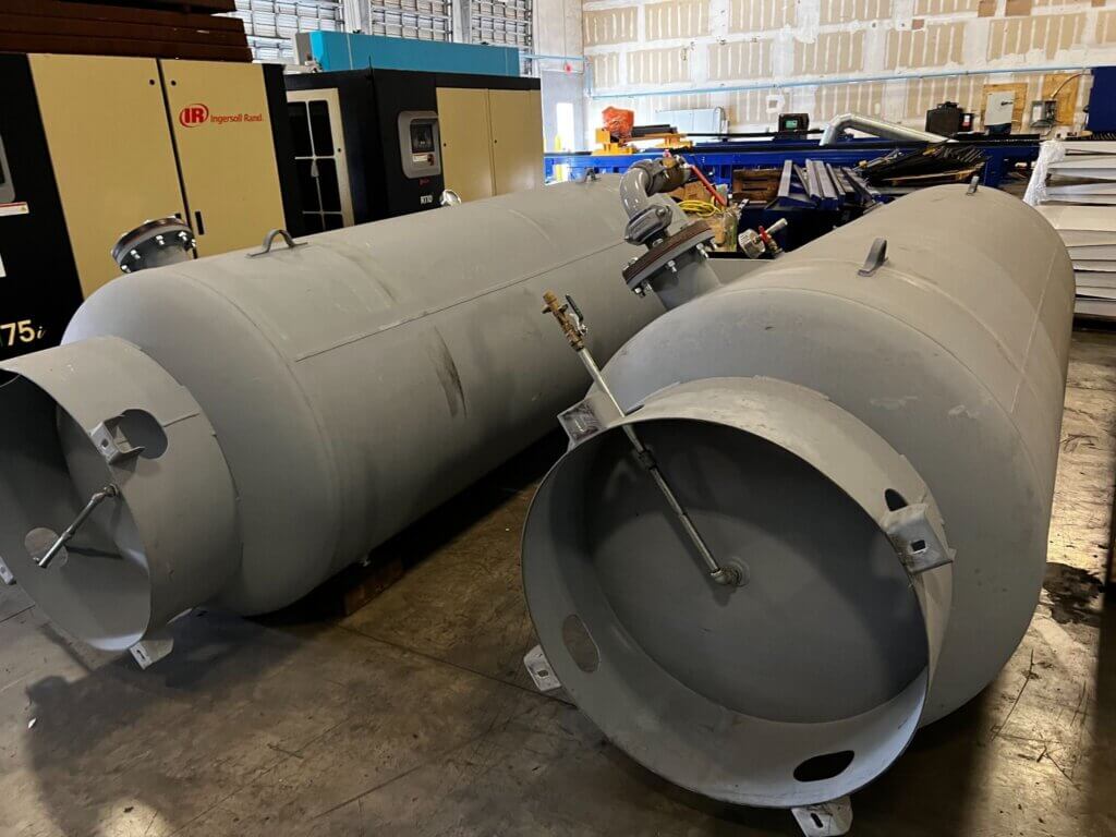 Air tank