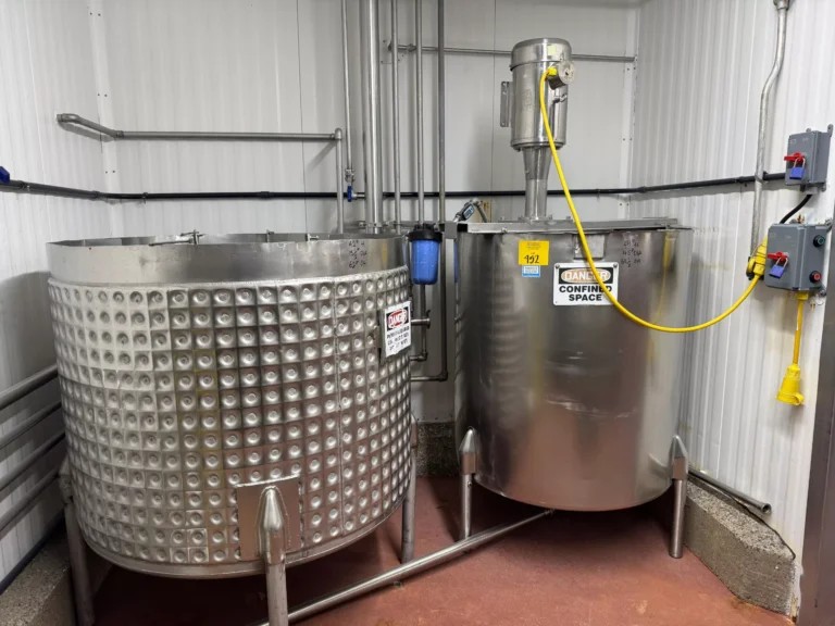 Stainless Mixing Tanks