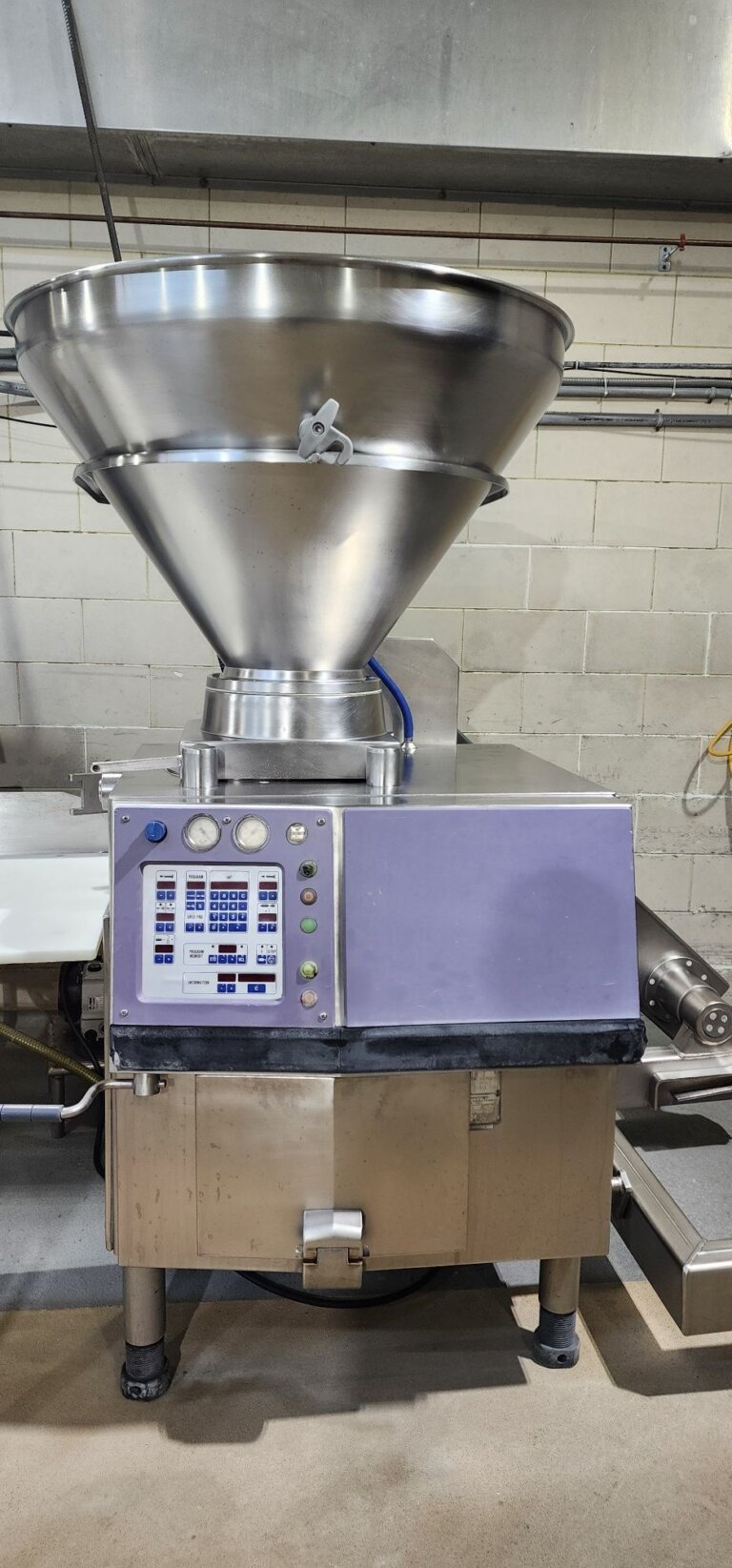 Handtmann VF 200 Vacuum Stuffer