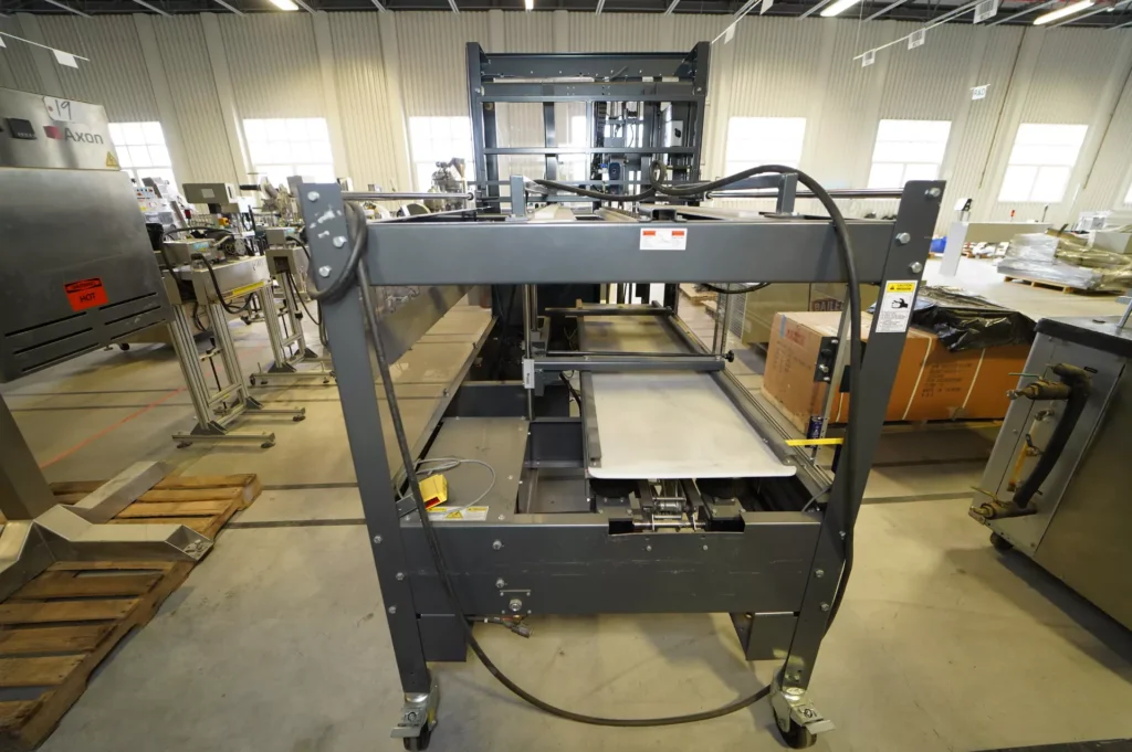 Loveshaw Little David CF-25 Fully Automatic Case Former/Case Erector - view 3