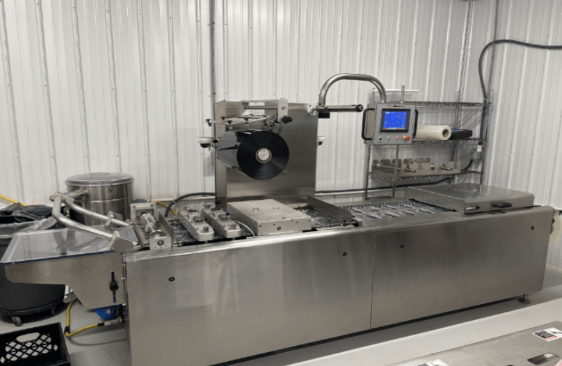Bulldog Rollstock Packaging Machine 1