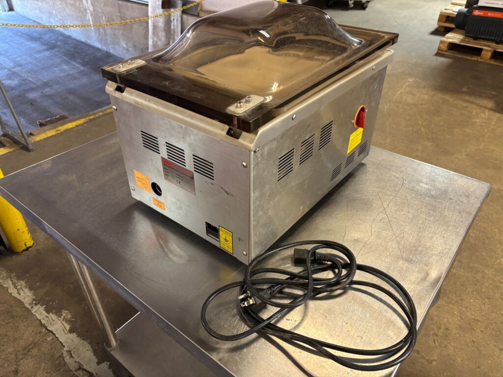 Vacmaster VP215 Chamber Vacuum Sealer - view 4