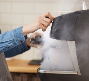 Top Mistakes Businesses Makes with Ice Machines in Summer Season
