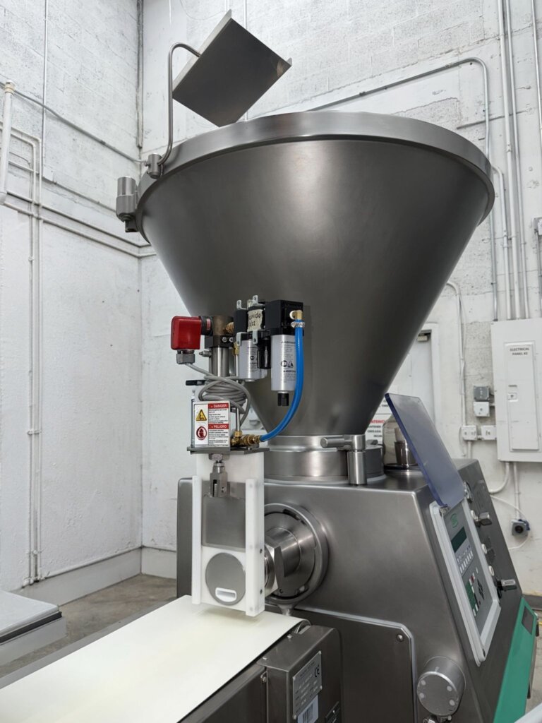 Vemag_HP7C_Portioner_and_Conveyor2