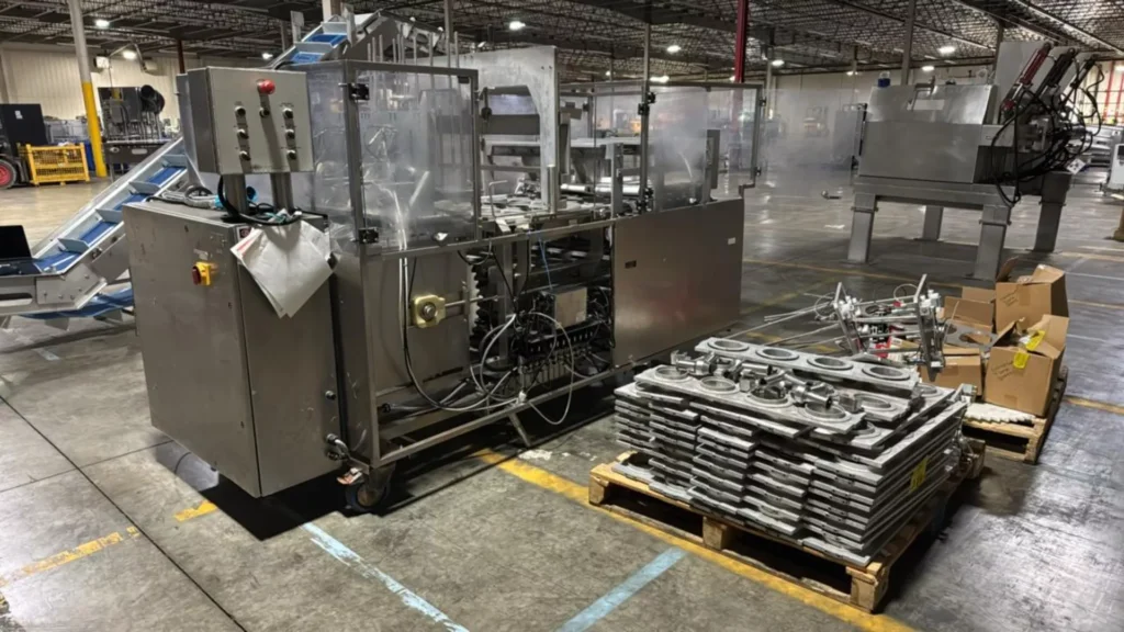 World CUP 4L-80 Filling Machine