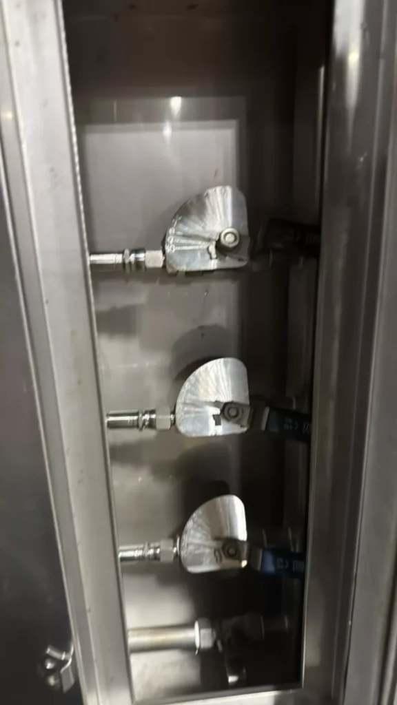 Tripack MSA405 Shrink Sleeve Labeling System - view 33