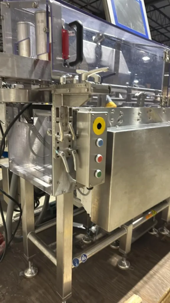 Mettler Toledo CM 6000 Hi-Speed Checkweigher - view 9