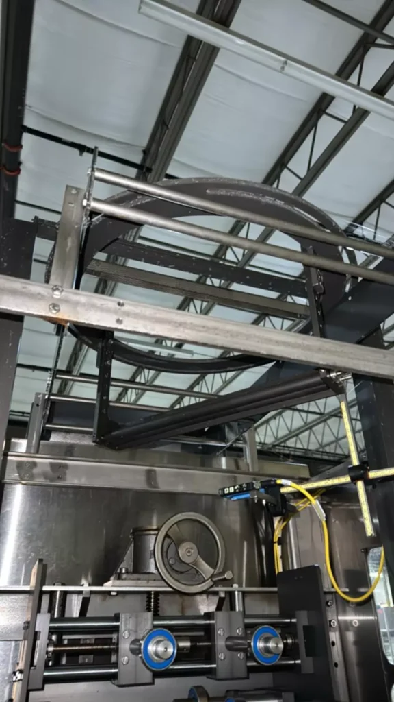 Tripack MSA405 Shrink Sleeve Labeling System - view 8