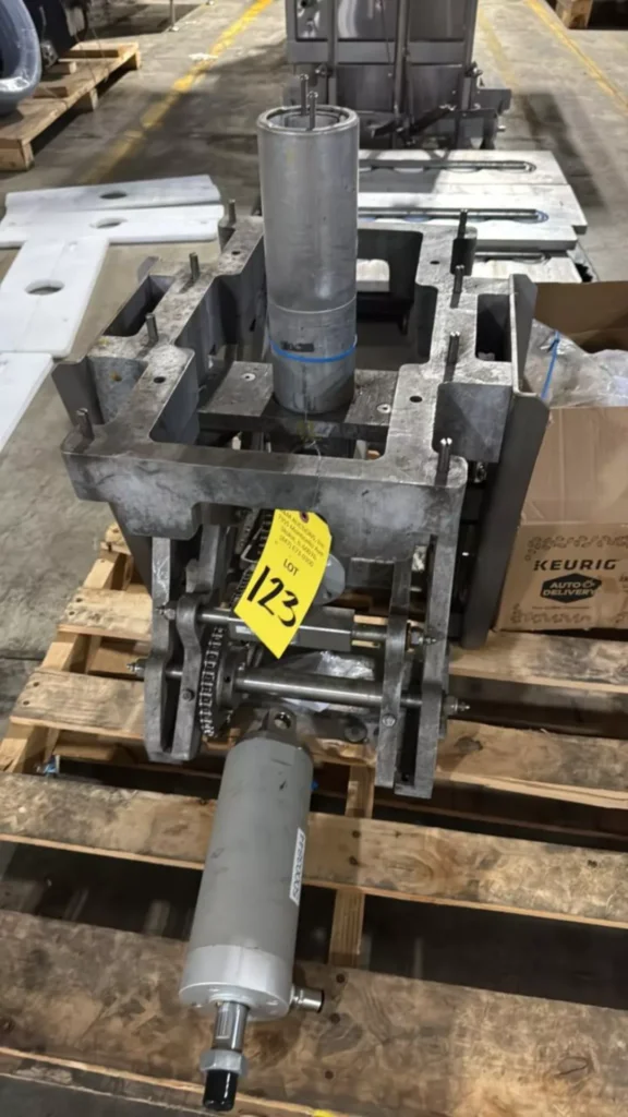 Ross IN850 Tray Sealer - view 43