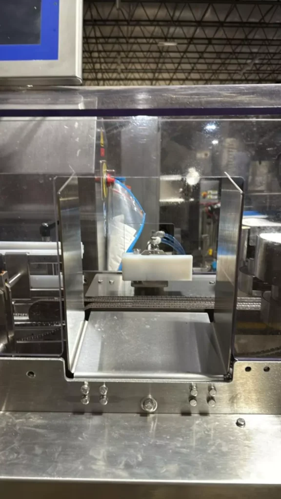 Mettler Toledo CM 6000 Hi-Speed Checkweigher - view 5
