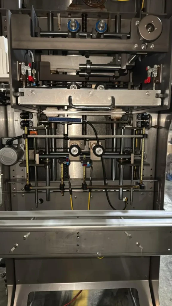 Tripack MSA405 Shrink Sleeve Labeling System - view 5