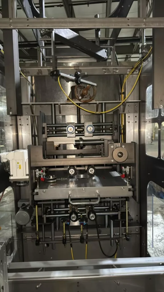 Tripack MSA405 Shrink Sleeve Labeling System - view 4