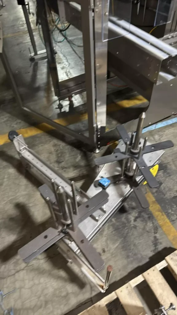 Tripack MSA405 Shrink Sleeve Labeling System - view 7