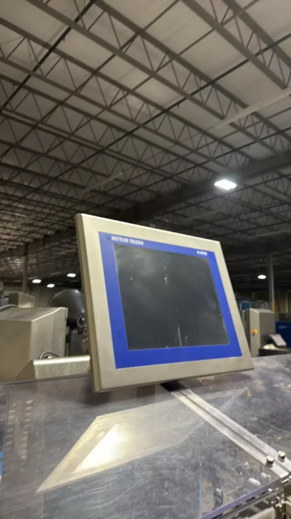 Mettler Toledo CM 6000 Hi-Speed Checkweigher - view 6