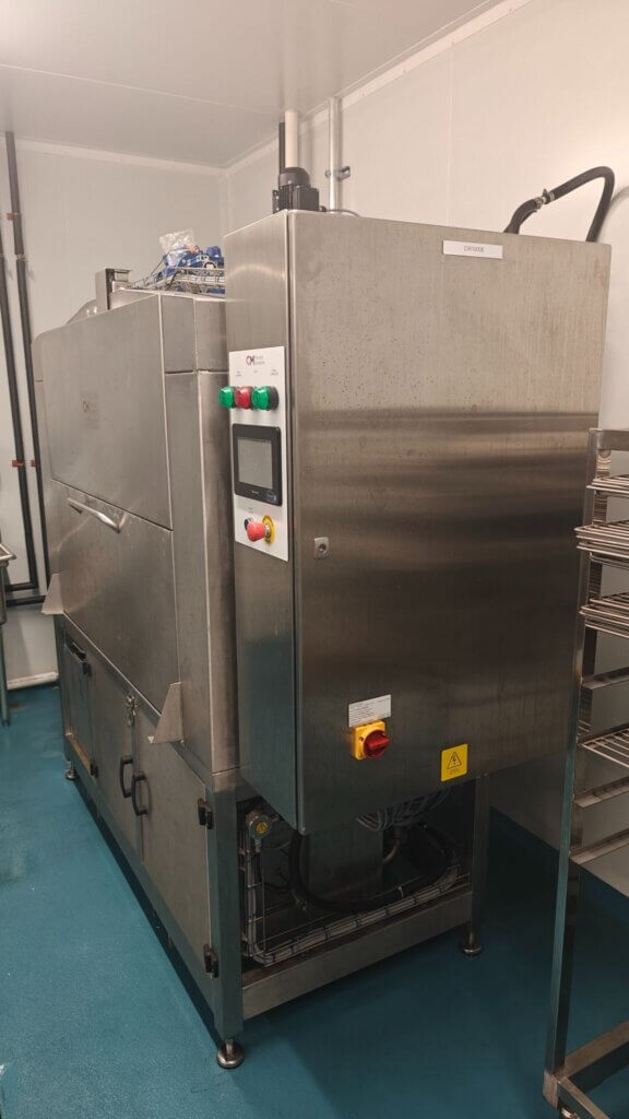 CM Process Solutions CW1000 Cabinet Style Utensil Washer - view 3