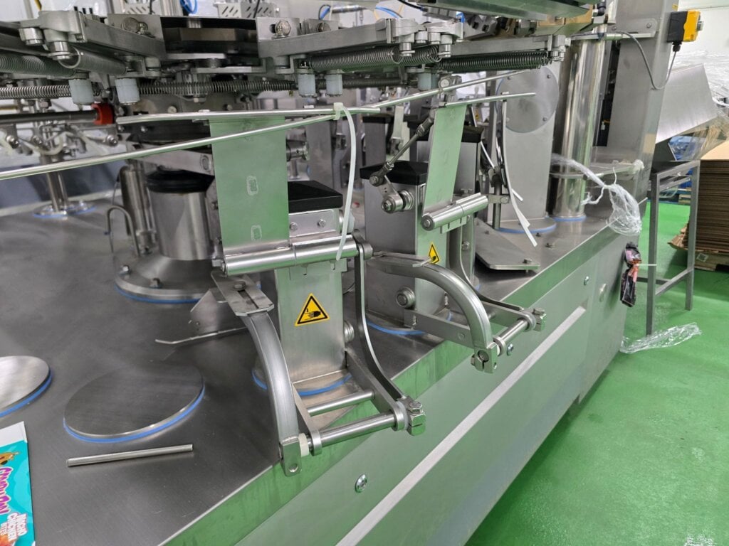 PSG LEE RD-314 Duplex Premade Pouch Fill & Seal Machine - view 8