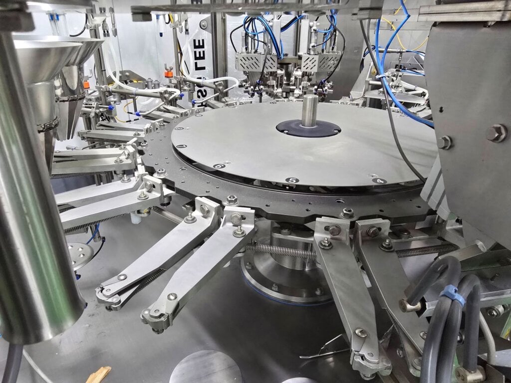 PSG LEE RD-314 Duplex Premade Pouch Fill & Seal Machine - view 10
