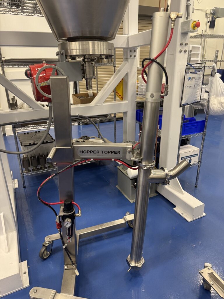 Unifiller Servo Multi M4 Multi-Piston Depositing System With Hopper Topper - view 3