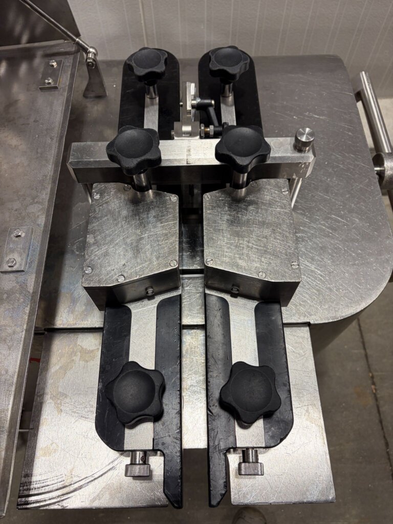 Inotec WT99-IT-M Sausage Link Cutter/Separator - view 7