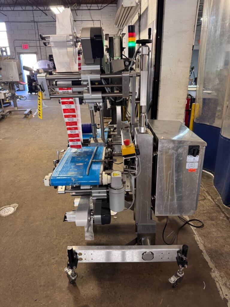 Multivac L300 Conveyor Belt Labeler - view 3
