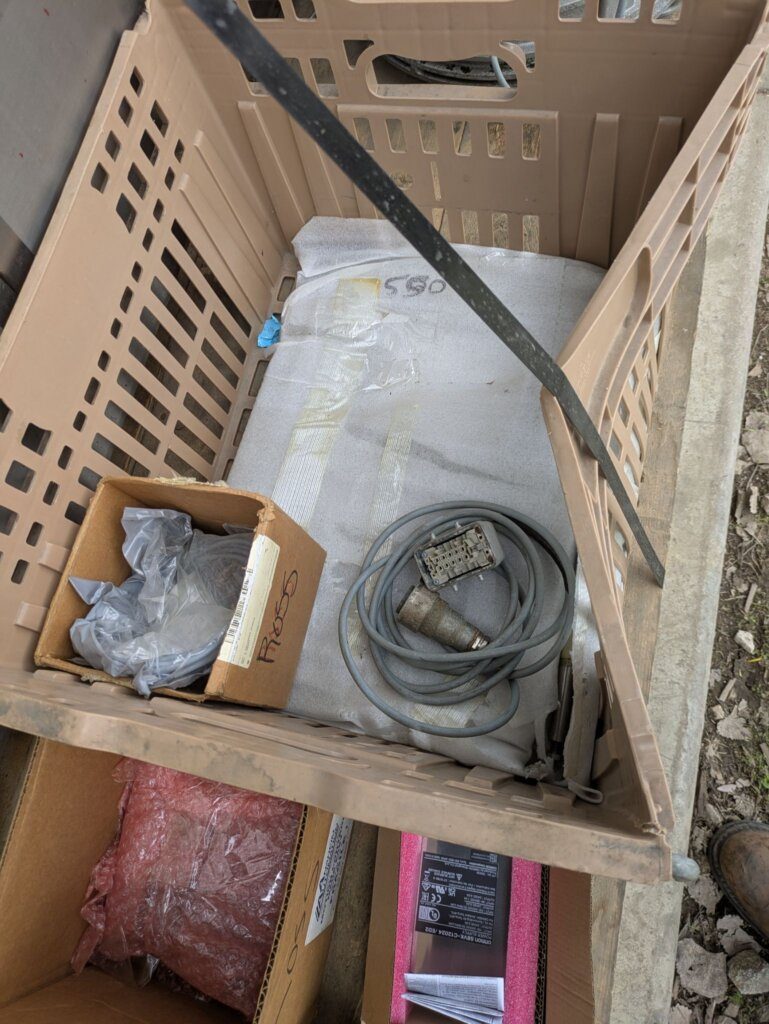 PXL_20260429_174232854.MP